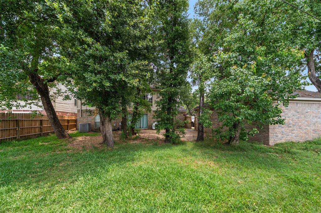20407 Weald Way Street, Spring, Texas image 28