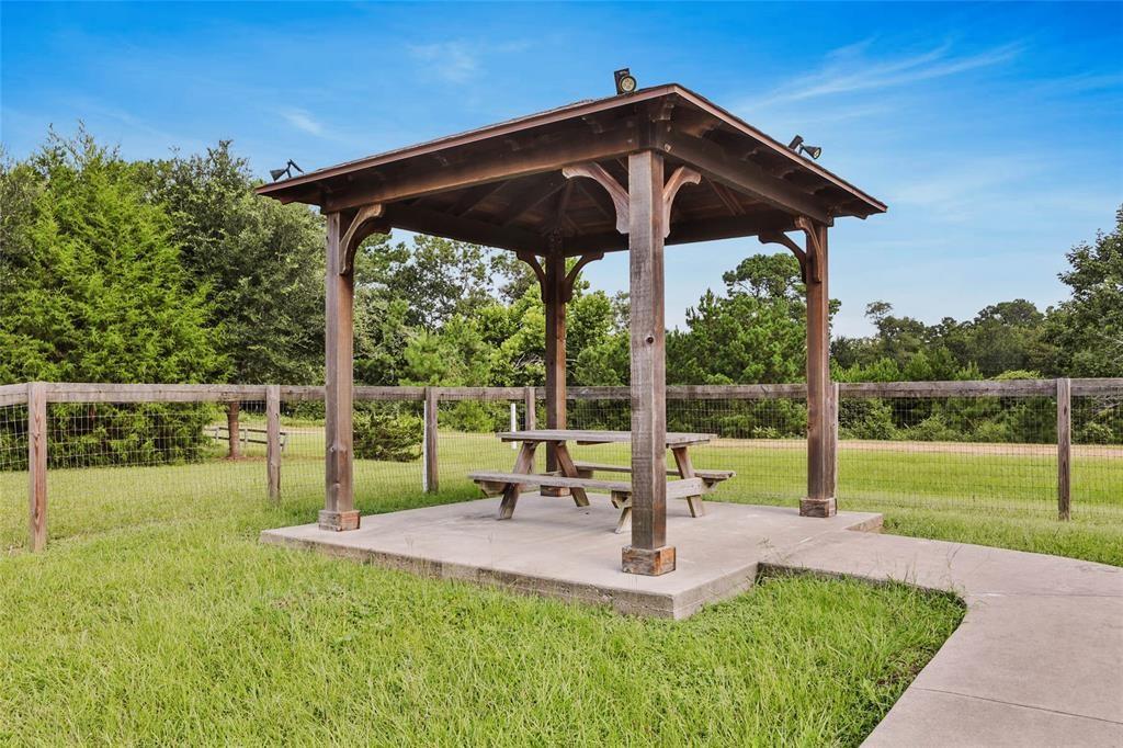 Red Oak Drive, Hempstead, Texas image 5