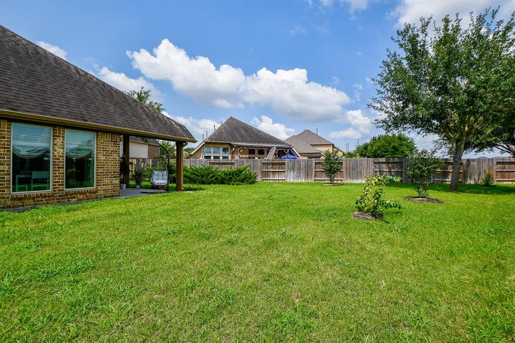 17727 Sauki Lane, Richmond, Texas image 31