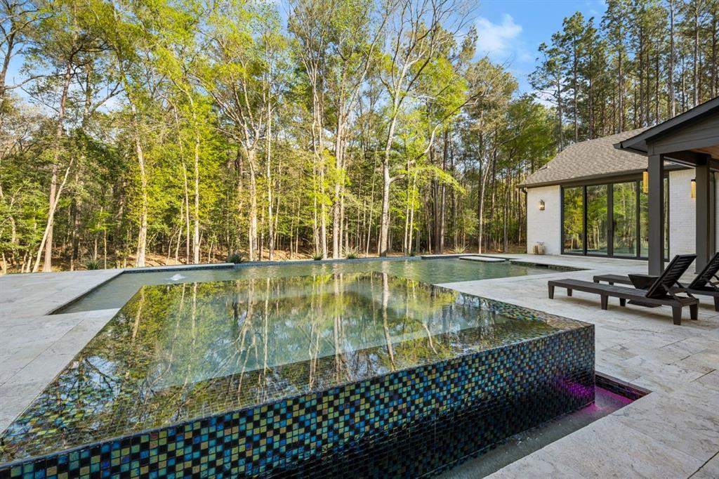 1271 Westridge Park, Livingston, Texas image 7