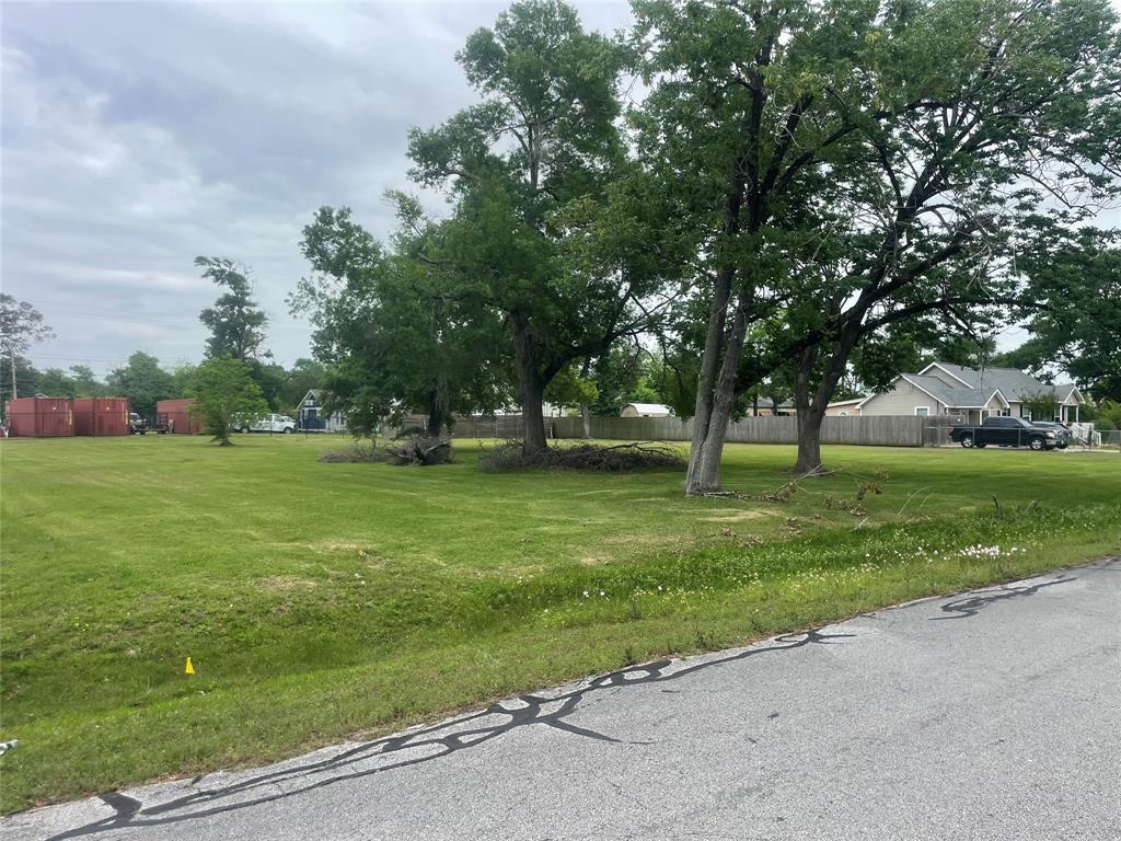 00 Meador Lane, Baytown, Texas image 5
