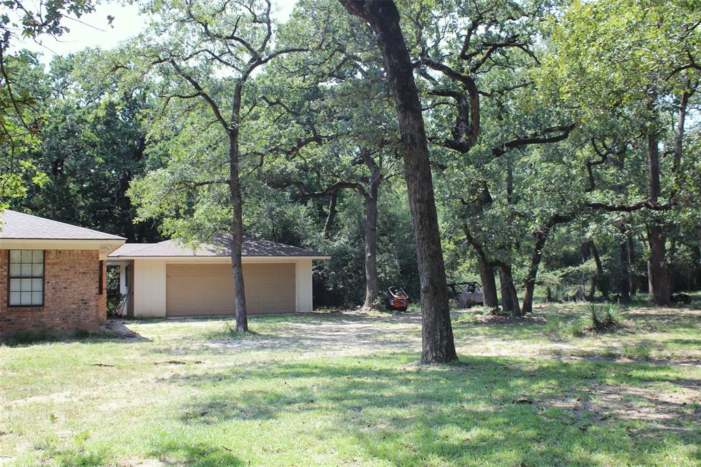 2696 County Road 481n, Centerville, Texas image 5