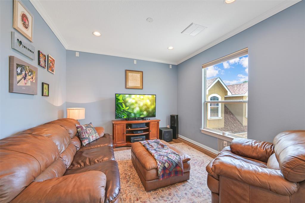 314 Del Monte Drive, Friendswood, Texas image 38