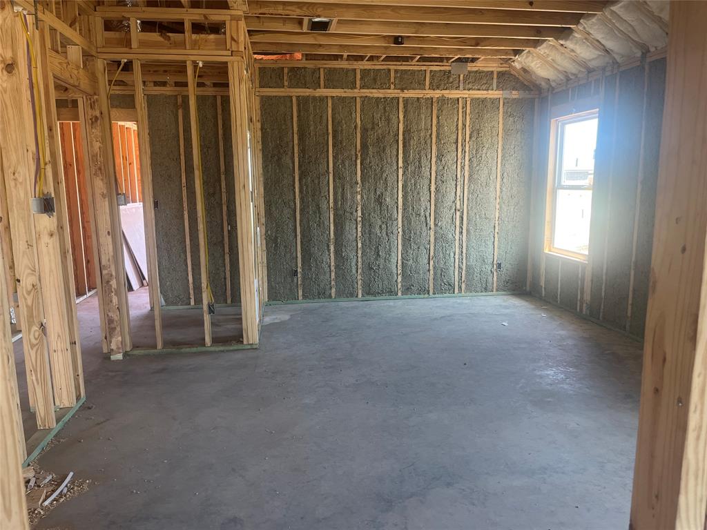 315 Yorktown Avenue, Clute, Texas image 10