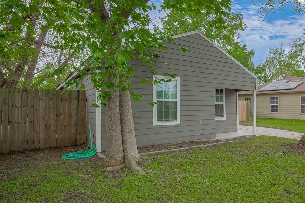 2604 Windsor Lane, Pasadena, Texas image 21