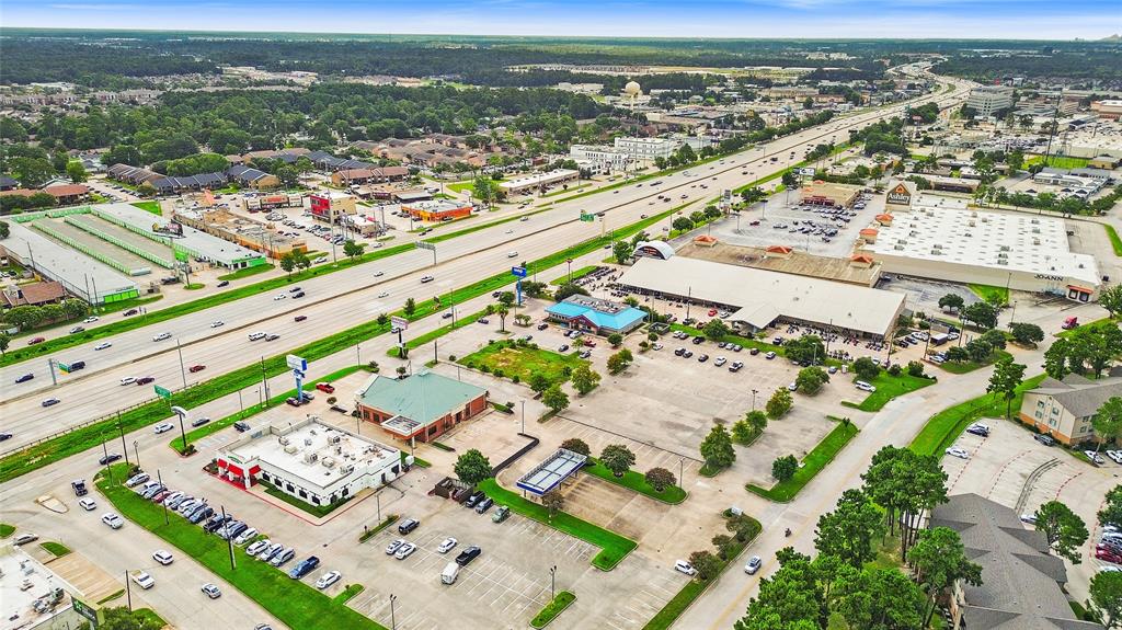 25657 Interstate 45