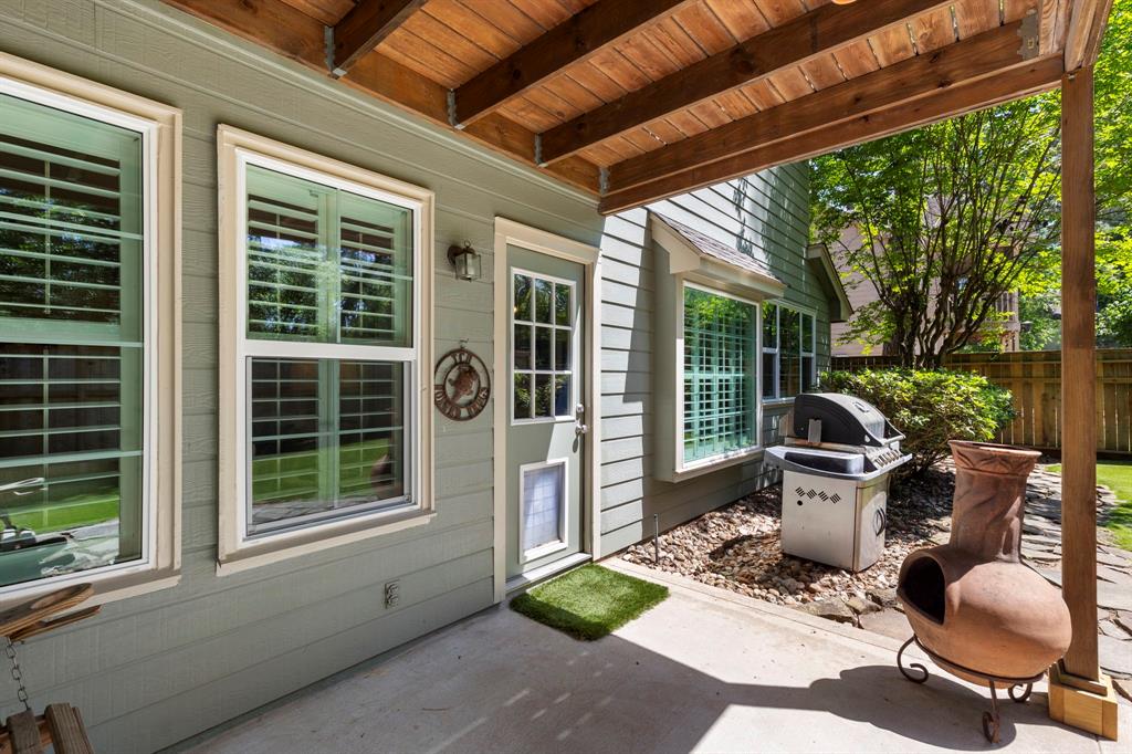 31 Alden Glen Drive, The Woodlands, Texas image 35
