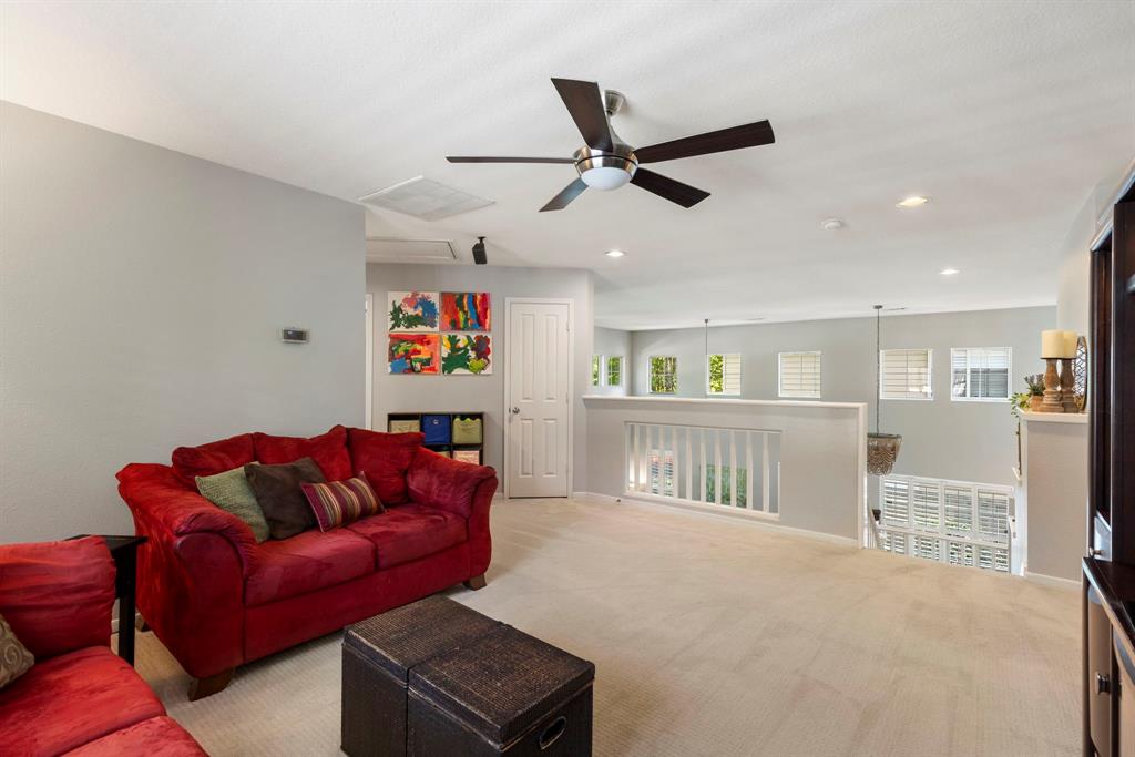 31 Alden Glen Drive, The Woodlands, Texas image 24