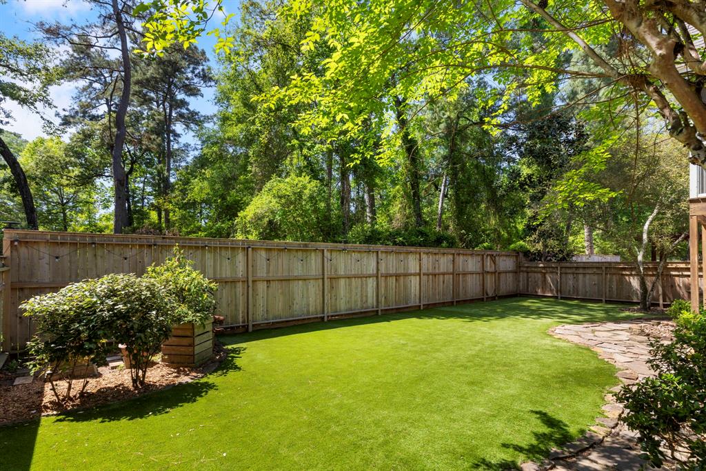 31 Alden Glen Drive, The Woodlands, Texas image 39