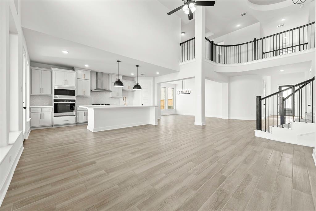 9007 Mangrove Court