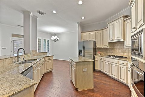 A home in League City