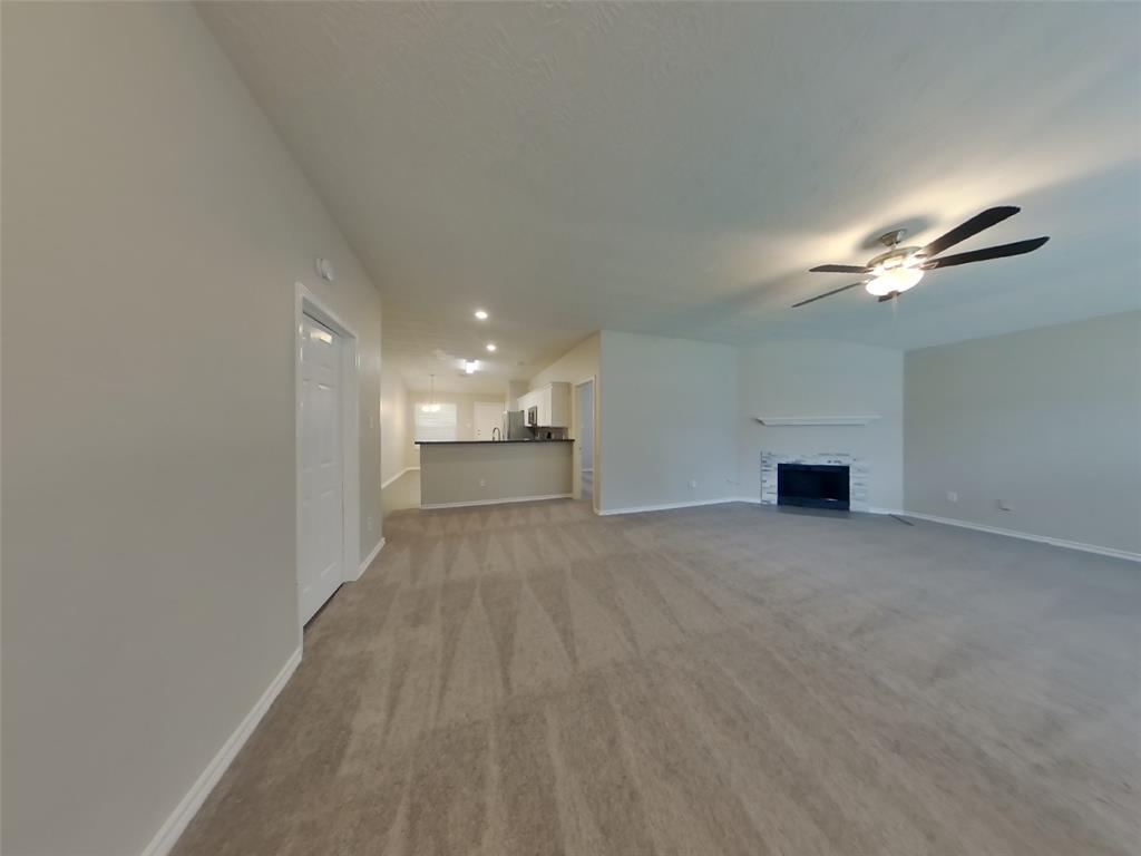 25402 Holyoke Lane