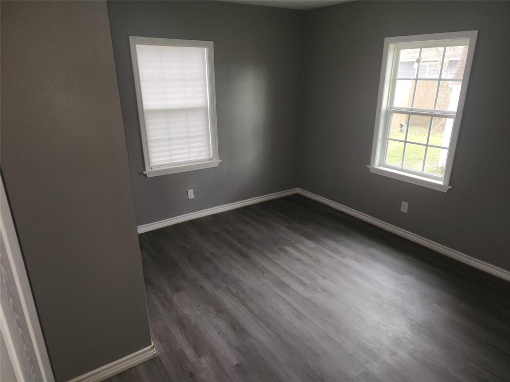 510 E Louisiana Street, Brazoria, Texas image 13