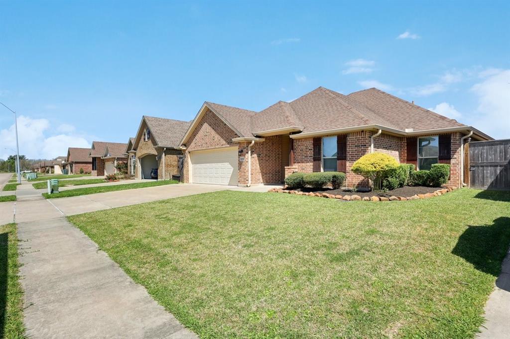 10300 Pine Ridge Lane, Port Arthur, Texas image 2
