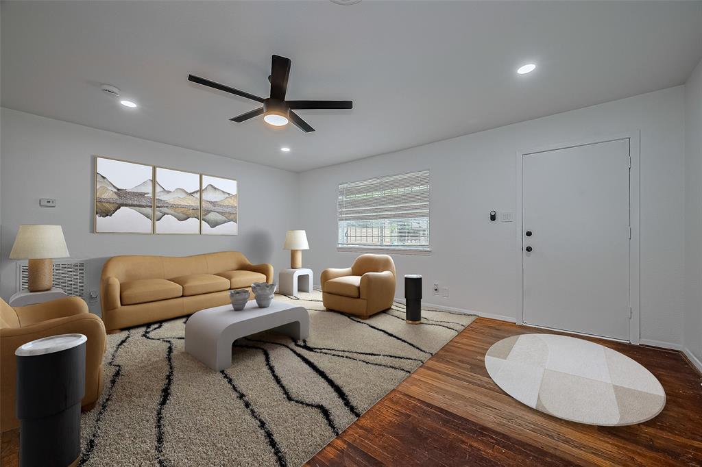 1029 Dolly Wright Street, Houston, Texas image 7