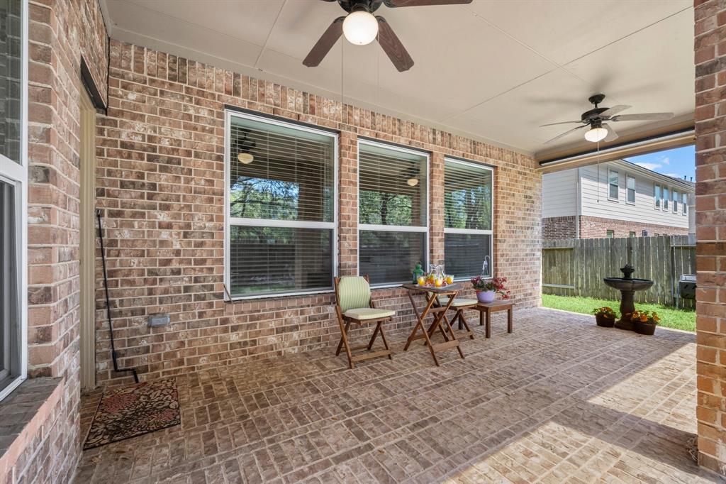 8922 Covington Estates Circle, Pearland, Texas image 25