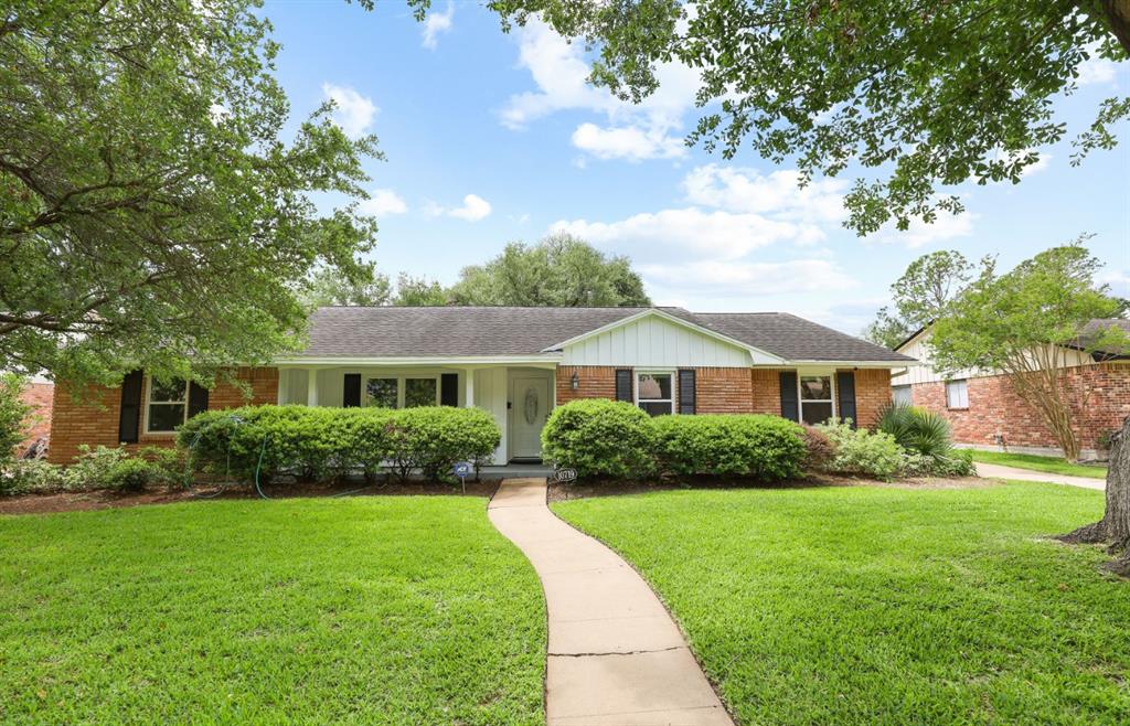 10719 Burgoyne Road, Houston, Texas image 1