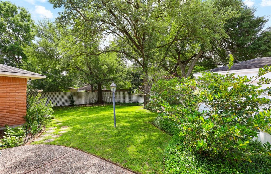 10719 Burgoyne Road, Houston, Texas image 31