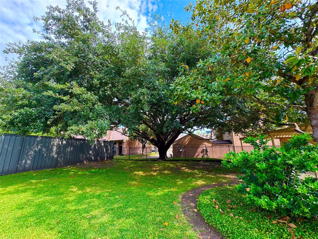 965 Memorial Village Drive #93, Houston, Texas image 41
