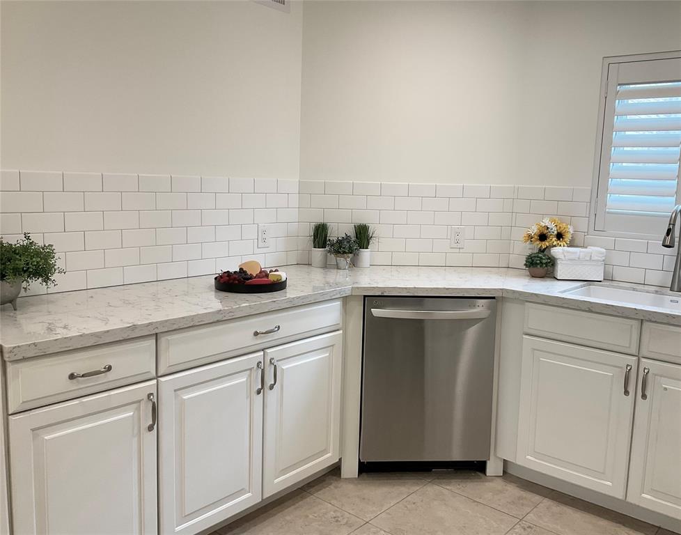 965 Memorial Village Drive #93, Houston, Texas image 10