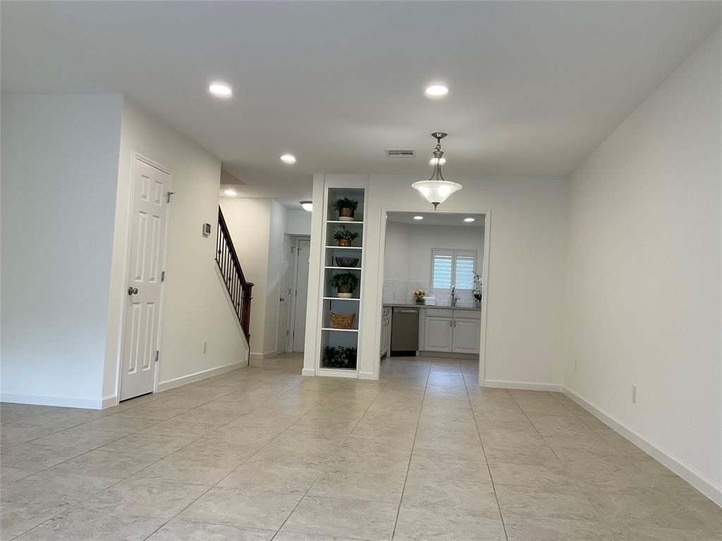 965 Memorial Village Drive #93, Houston, Texas image 4