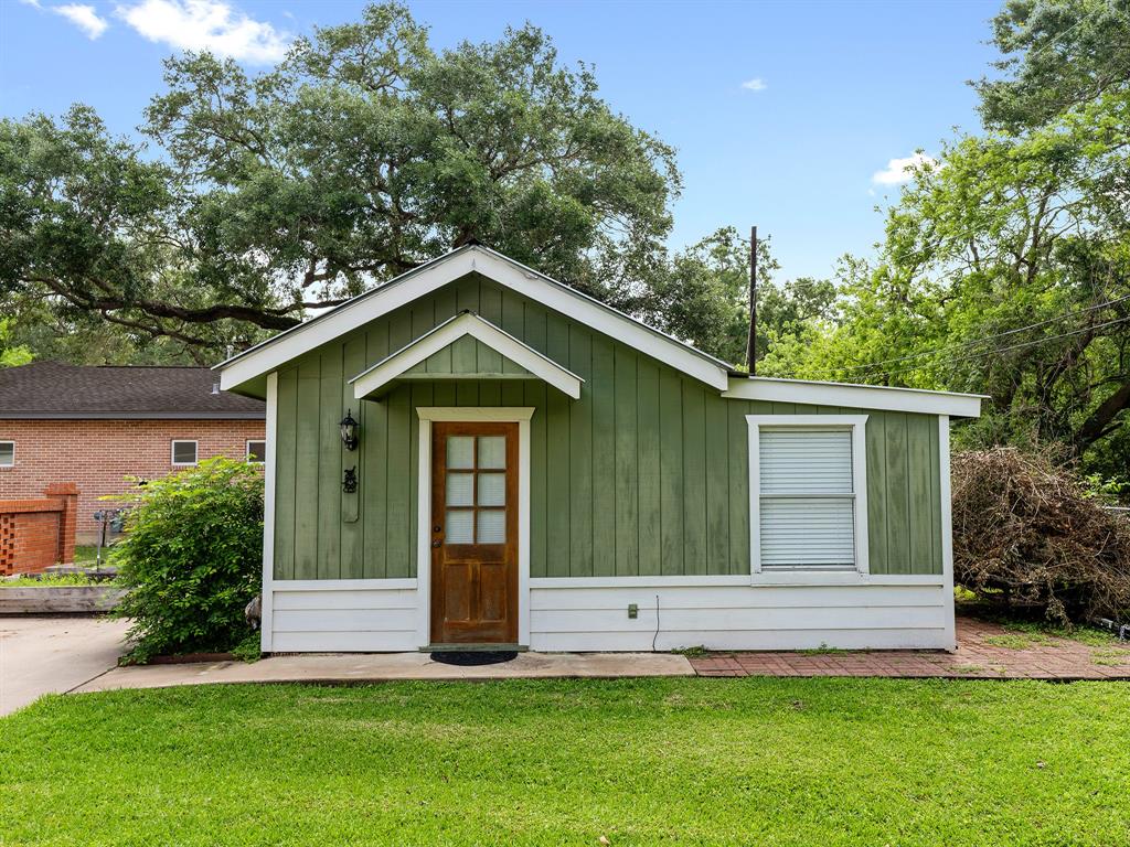 1920 Marguerite Street, Bay City, Texas image 37