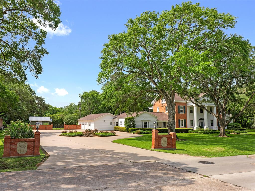 1920 Marguerite Street, Bay City, Texas image 38