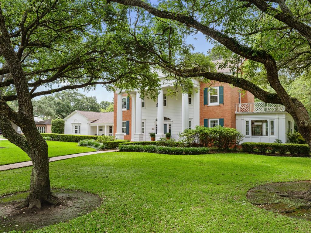 1920 Marguerite Street, Bay City, Texas image 2