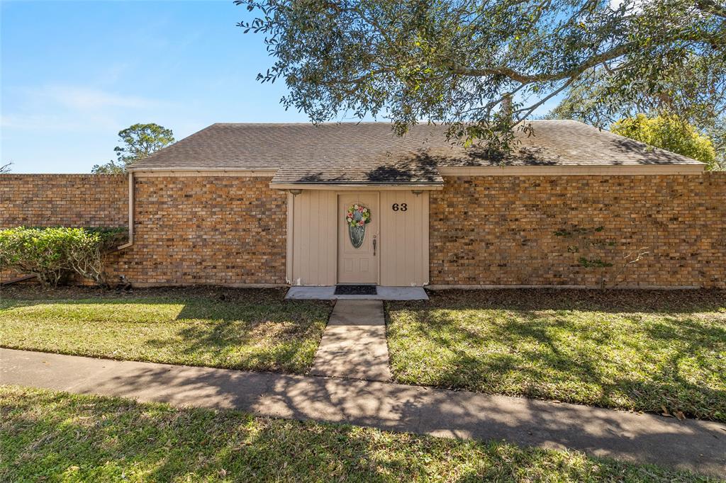 63 Chervil Common Common, Lake Jackson, Texas image 1