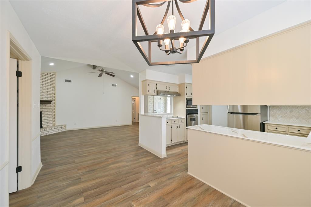 154 Camellia Street, Sugar Land, Texas image 9