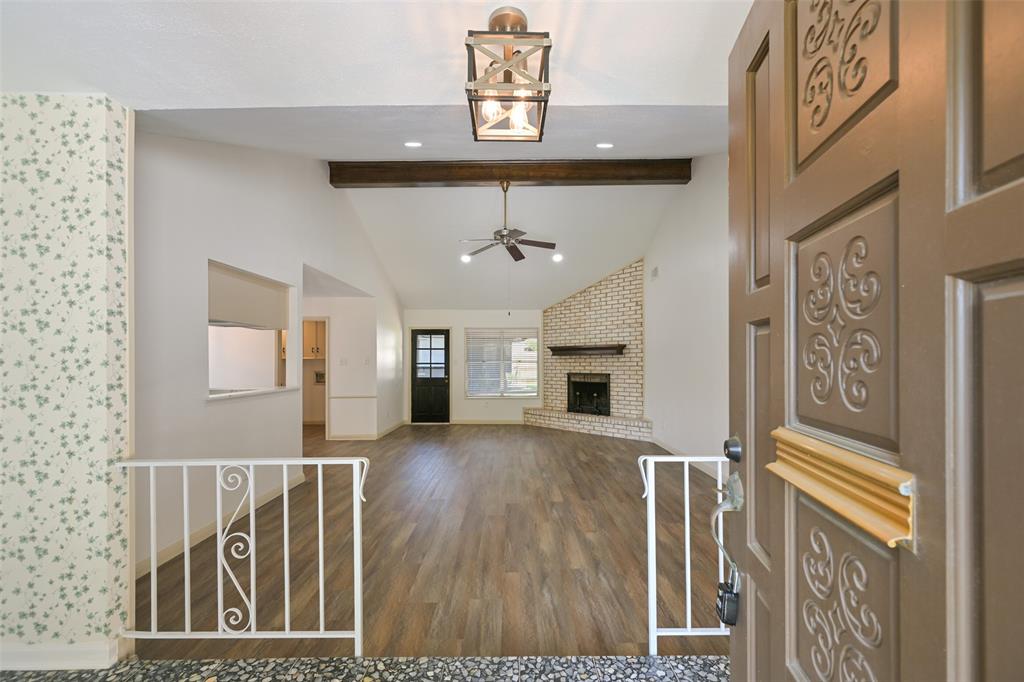154 Camellia Street, Sugar Land, Texas image 4