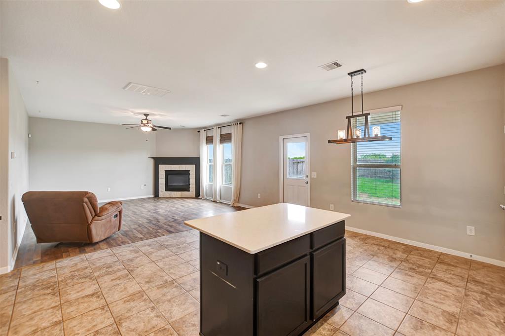 5439 Baronet Drive, Katy, Texas image 16
