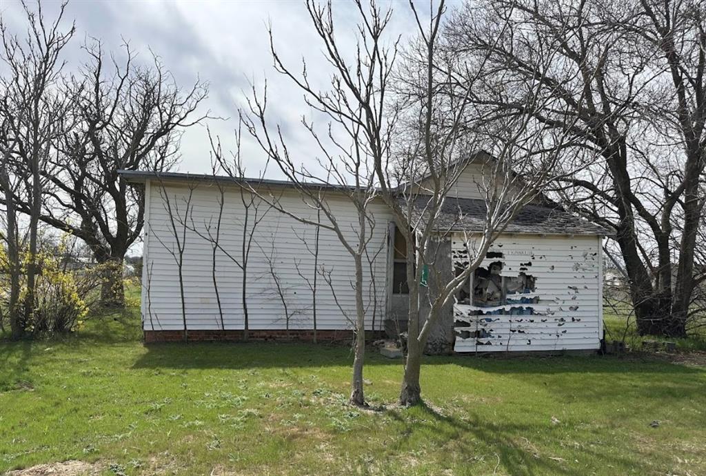 510 E Franklin Avenue, Electra, Texas image 3