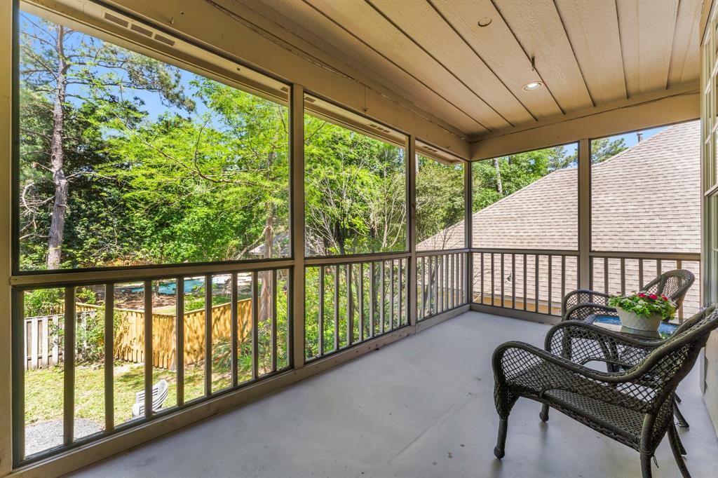 87 E Lakeridge Drive, The Woodlands, Texas image 38