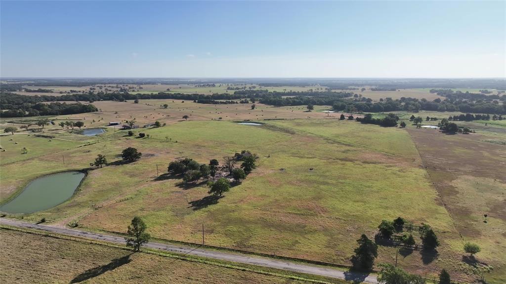 1958 County Road 106, Paige, Texas image 9