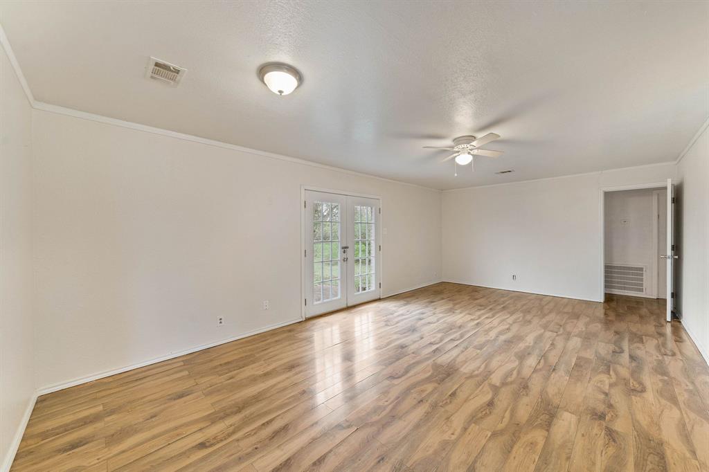 3230 Virginia Street, La Marque, Texas image 6