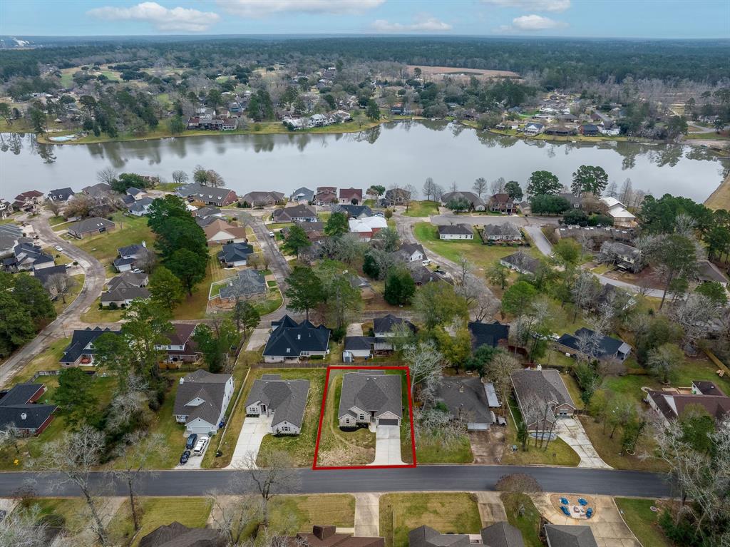 1460 River Oaks Drive, Huntsville, Texas image 30