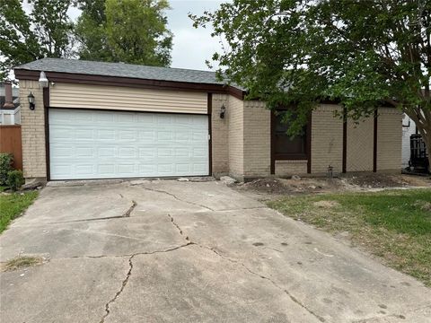 MLS: 25374713