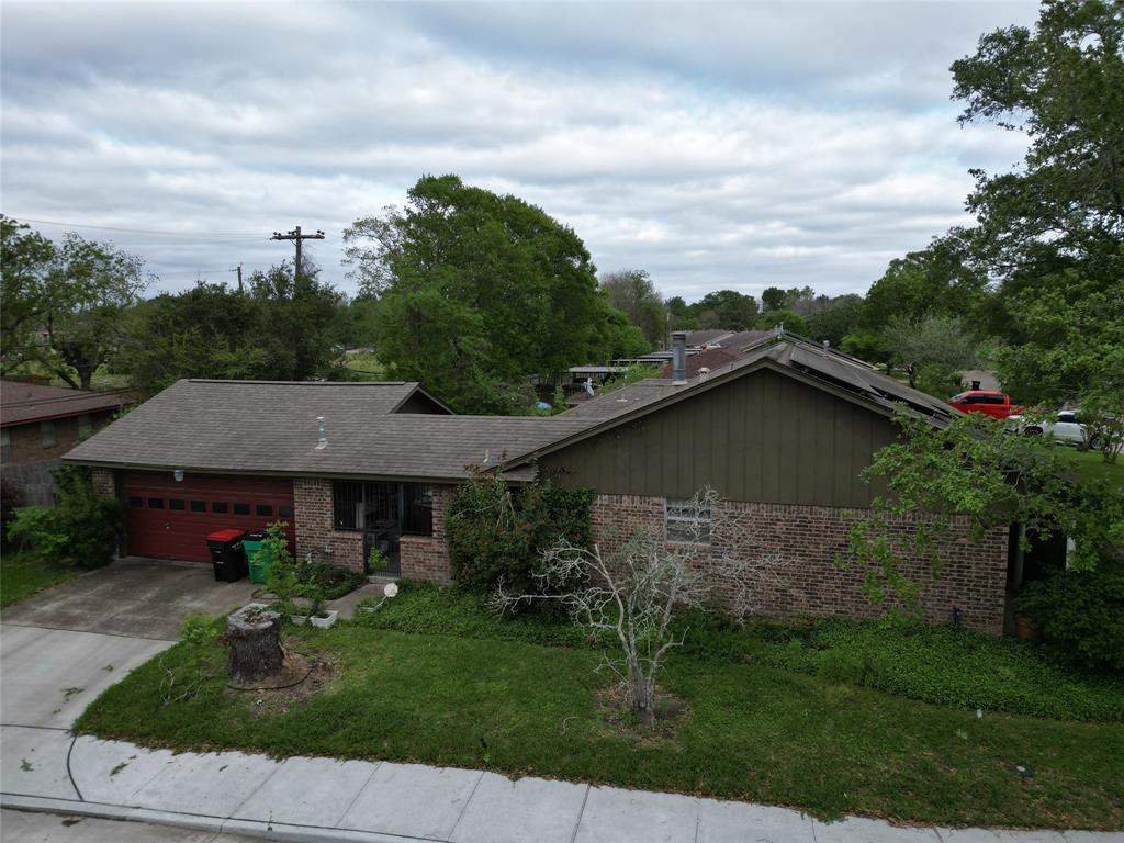 2200 Buchanan Drive, Baytown, Texas image 12