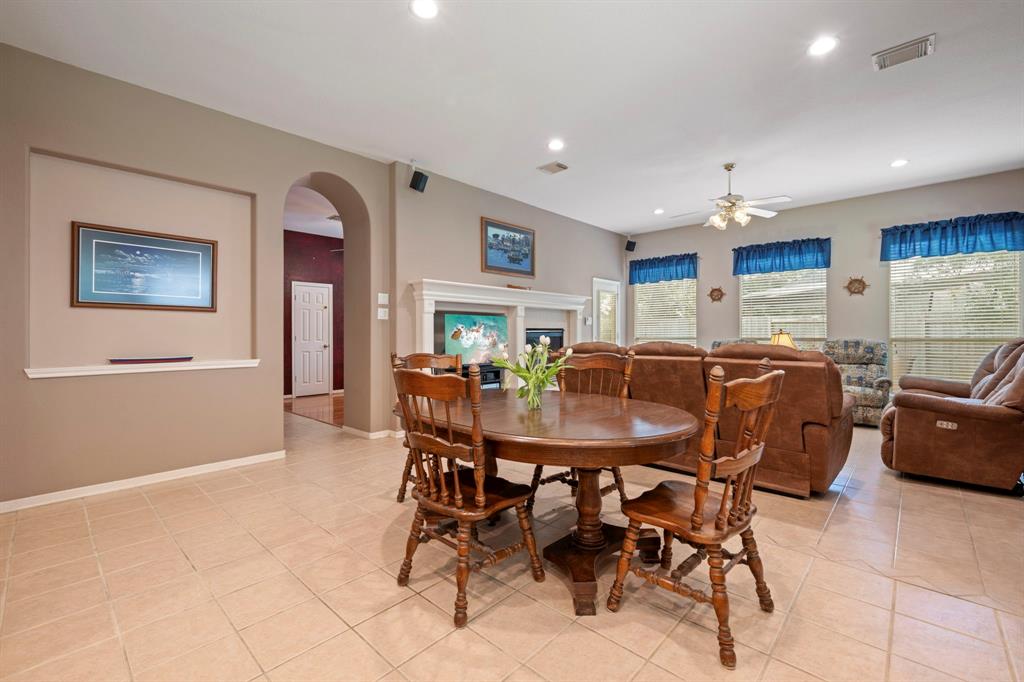 Spring, Texas 77382, United States, 3 Bedrooms Bedrooms, ,2 BathroomsBathrooms,Residential,Pending,130736