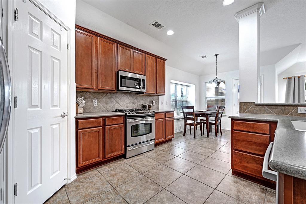 3531 Bakerswood Drive, Spring, Texas image 4