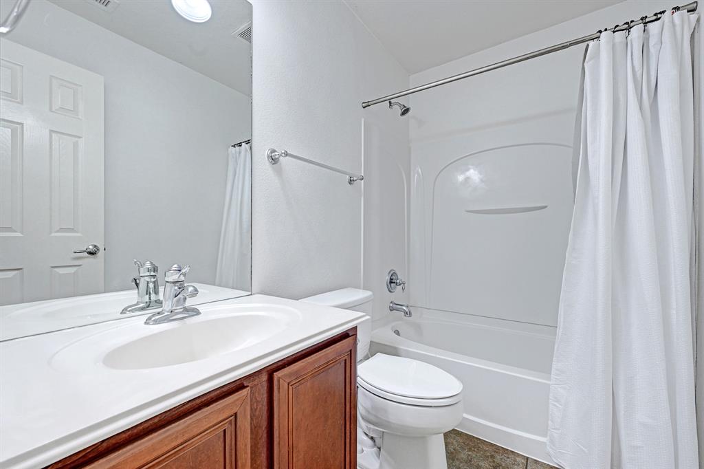 3531 Bakerswood Drive, Spring, Texas image 18