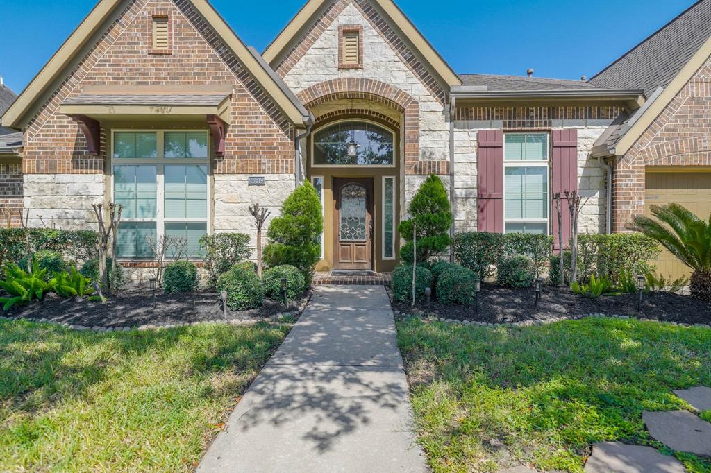 13619 Starwreath Drive, Pearland, Texas image 2