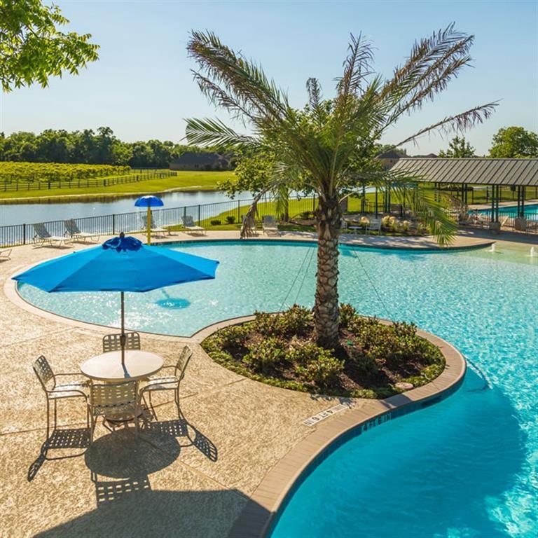 4535 Heather Crossing Rd Rd, Fulshear, Texas image 18