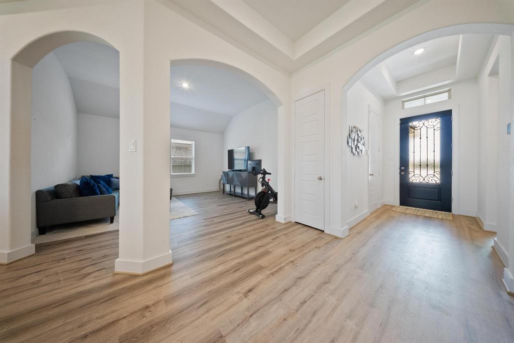 2718 Bayrose Drive