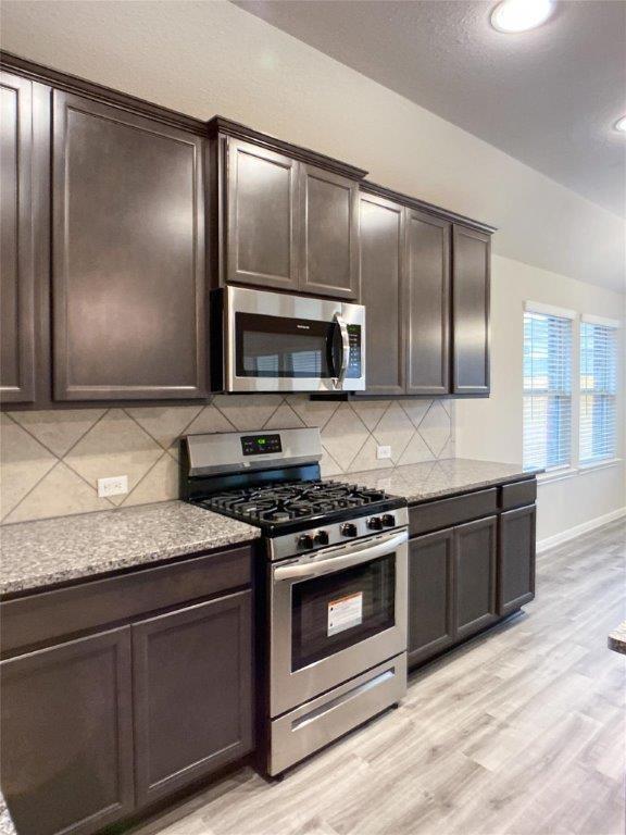 5818 Lilac Cove Court, Katy, Texas image 7