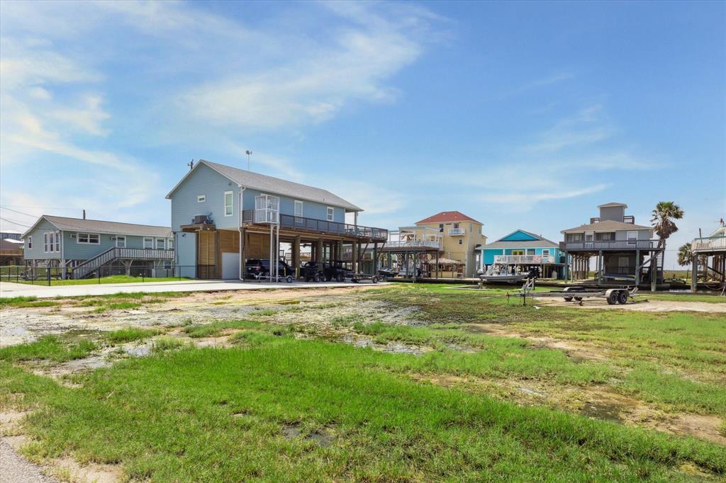 000 Schooner Drive, Freeport, Texas image 4