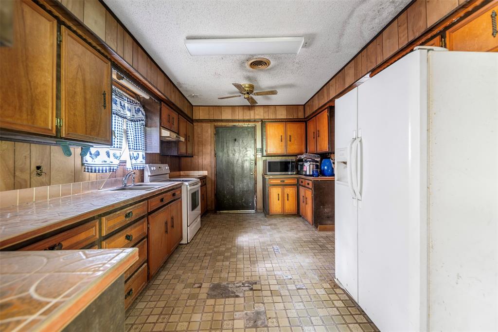 18763 Woodland Forest Dr Drive, Conroe, Texas image 10