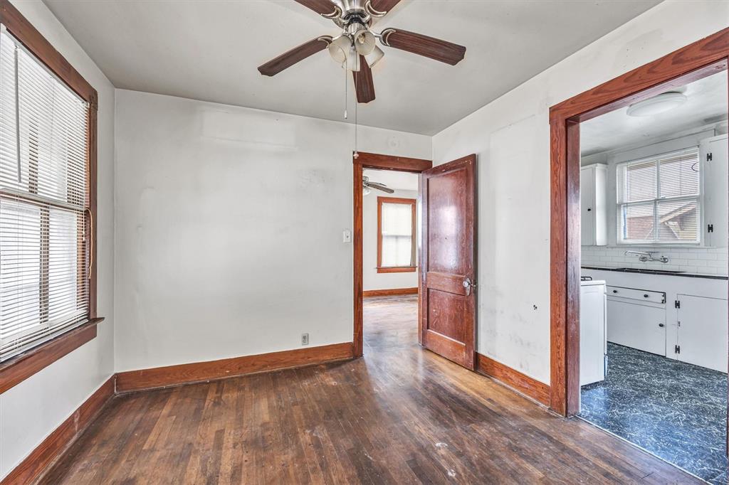 4329 Avenue S 1/2 Avenue, Galveston, Texas image 17