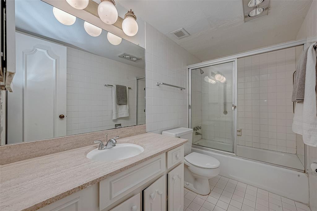 Houston, Texas 77056, United States, 1 Bedroom Bedrooms, ,1 BathroomBathrooms,Residential,Active,20800